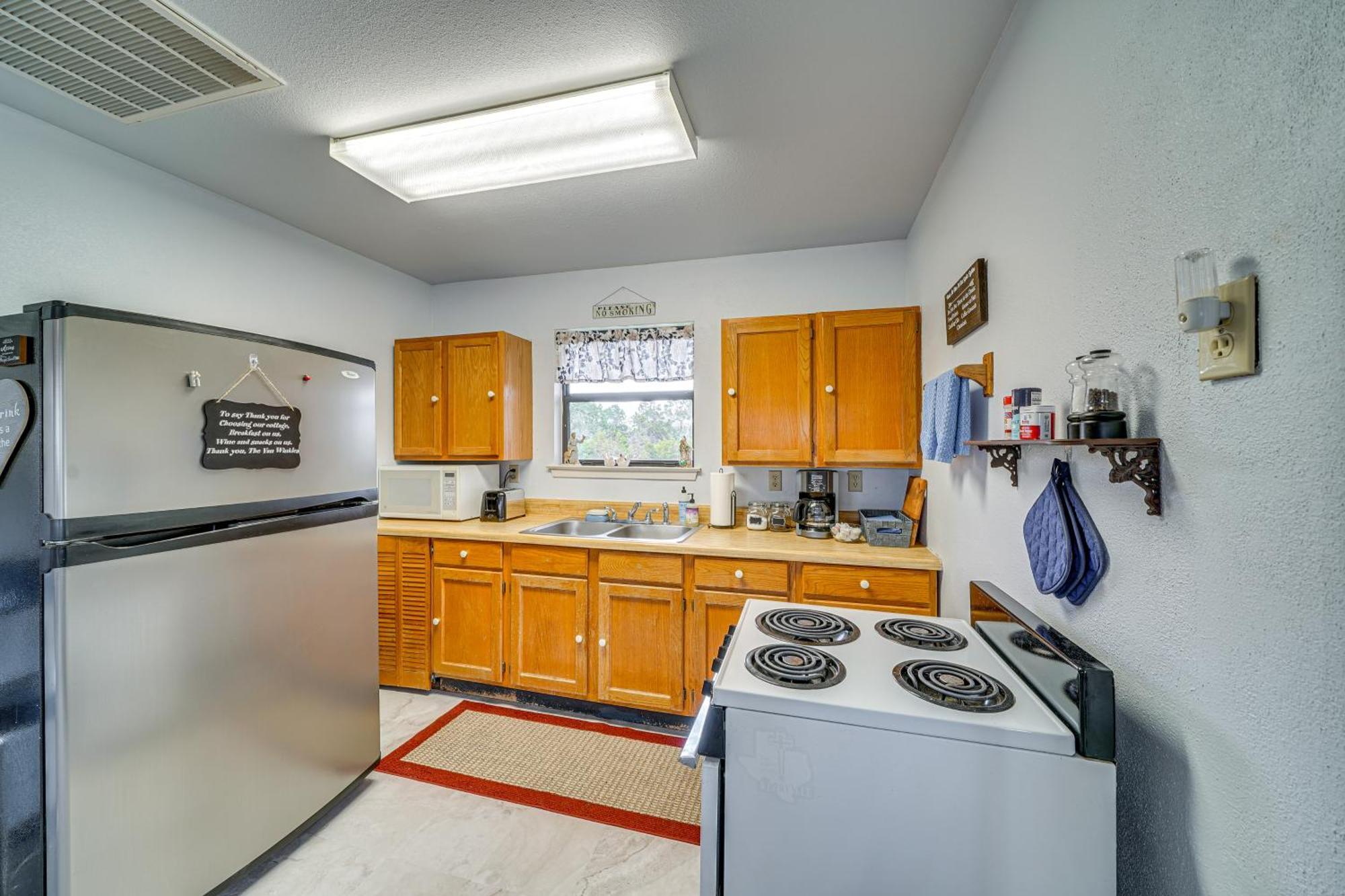 Cozy Kerrville Guest Cottage Near Guadalupe River! エクステリア 写真